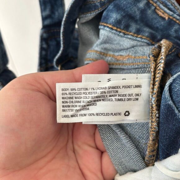 Universal Thread Mid Wash Denim Overalls Size 2 - Picture 4 of 4